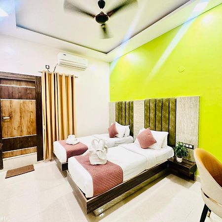 Hotel Sky International- Airport Zone Hyderabad Shamshabad Exterior foto