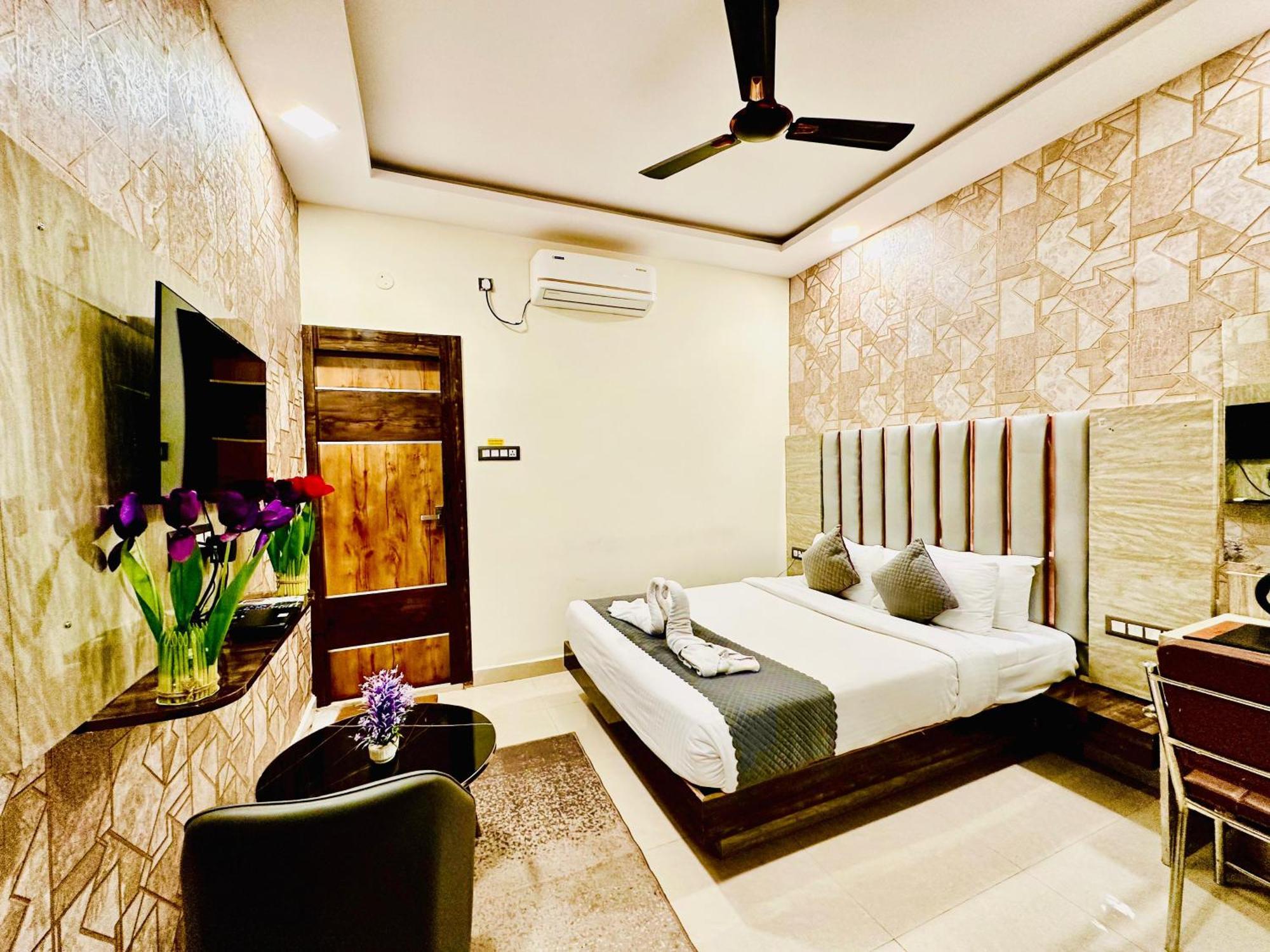 Hotel Sky International- Airport Zone Hyderabad Shamshabad Exterior foto