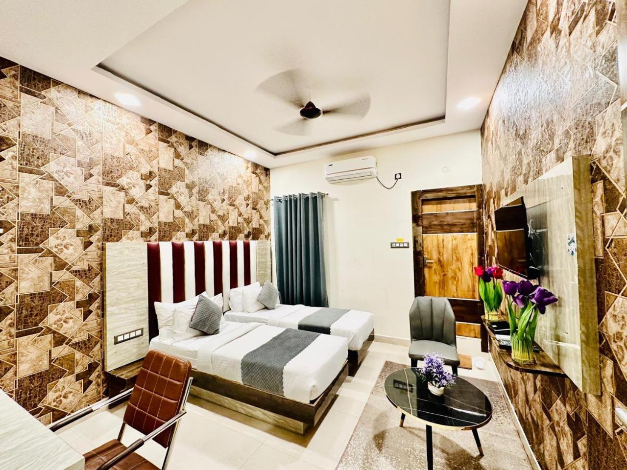 Hotel Sky International- Airport Zone Hyderabad Shamshabad Exterior foto